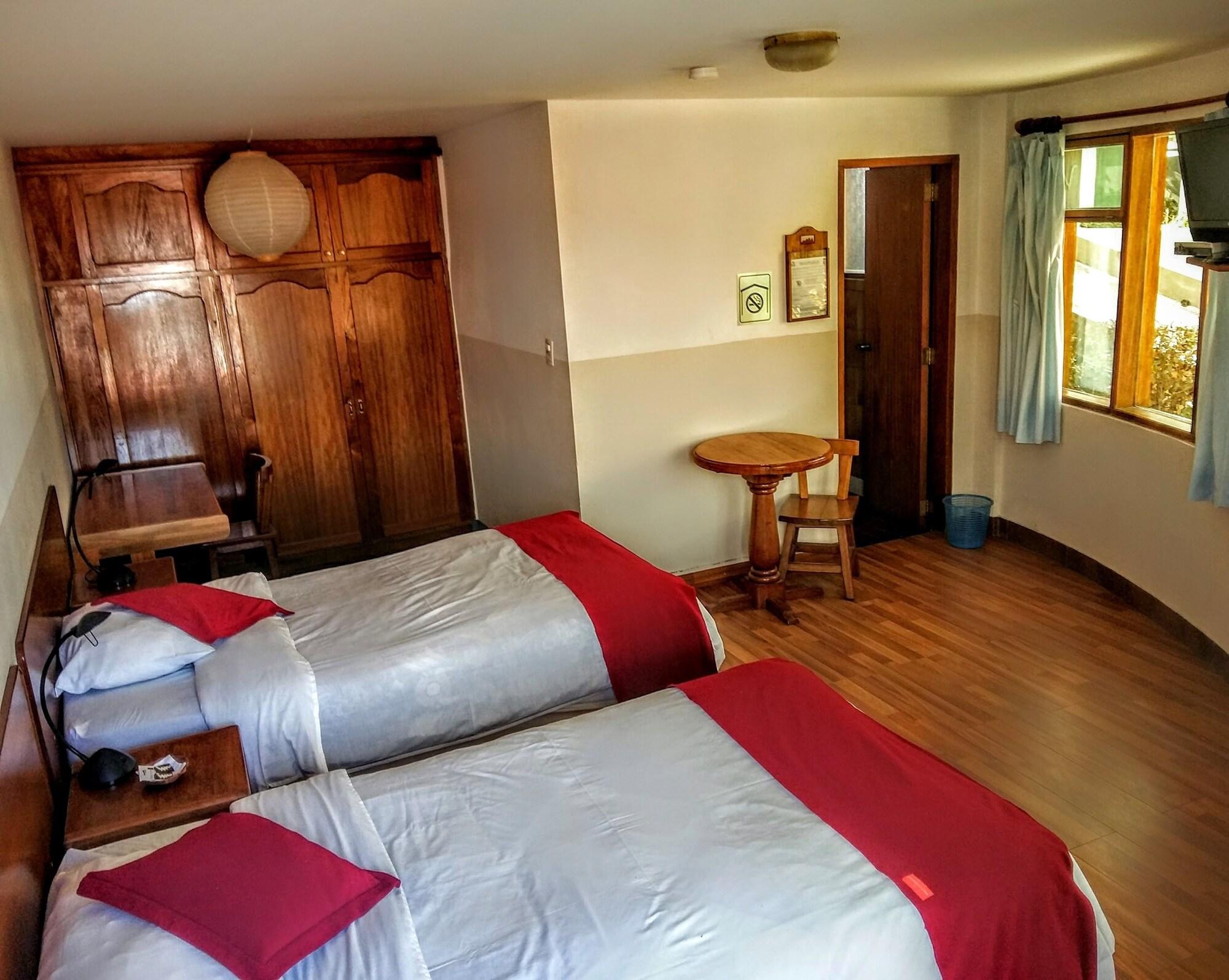 Hotel Oberland Mallasa Luaran gambar